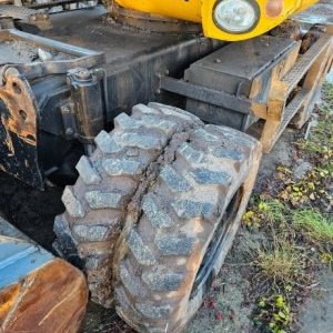foto 16t bagr JCB +KLADIVO TRN svahovka