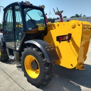 foto 9,5m/3,5t teleskopický nakladač JCB