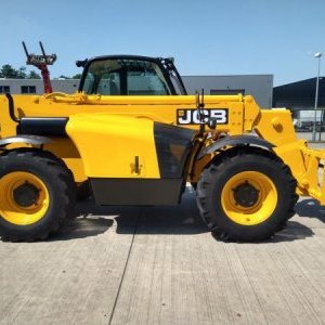 foto 9,5m/3,5t teleskopický nakladač JCB
